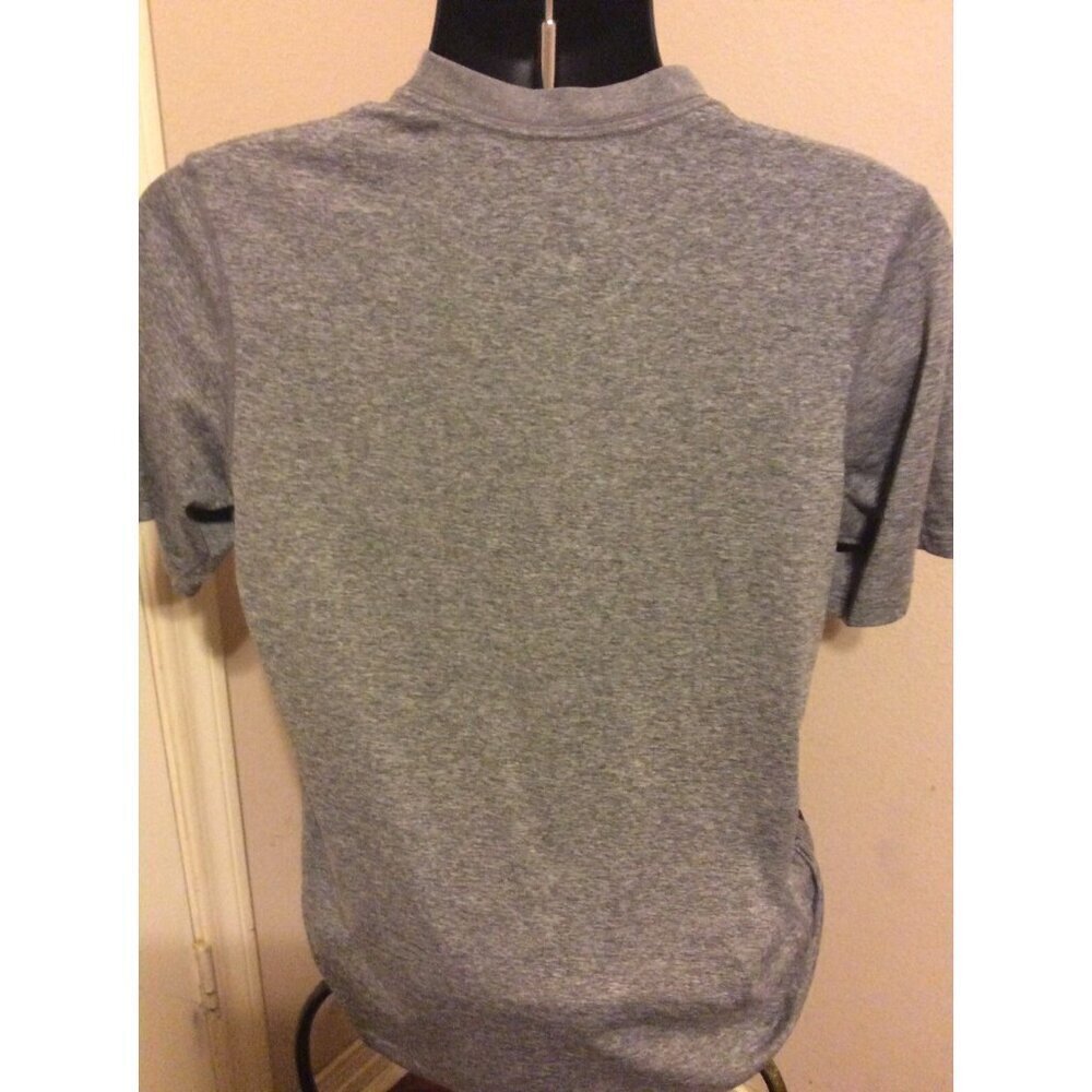 Men’s Nike Dri-Fit Logo Shirt Heather Gray Size Medium M Polyester Short Sleeve - Picture 8 of 11